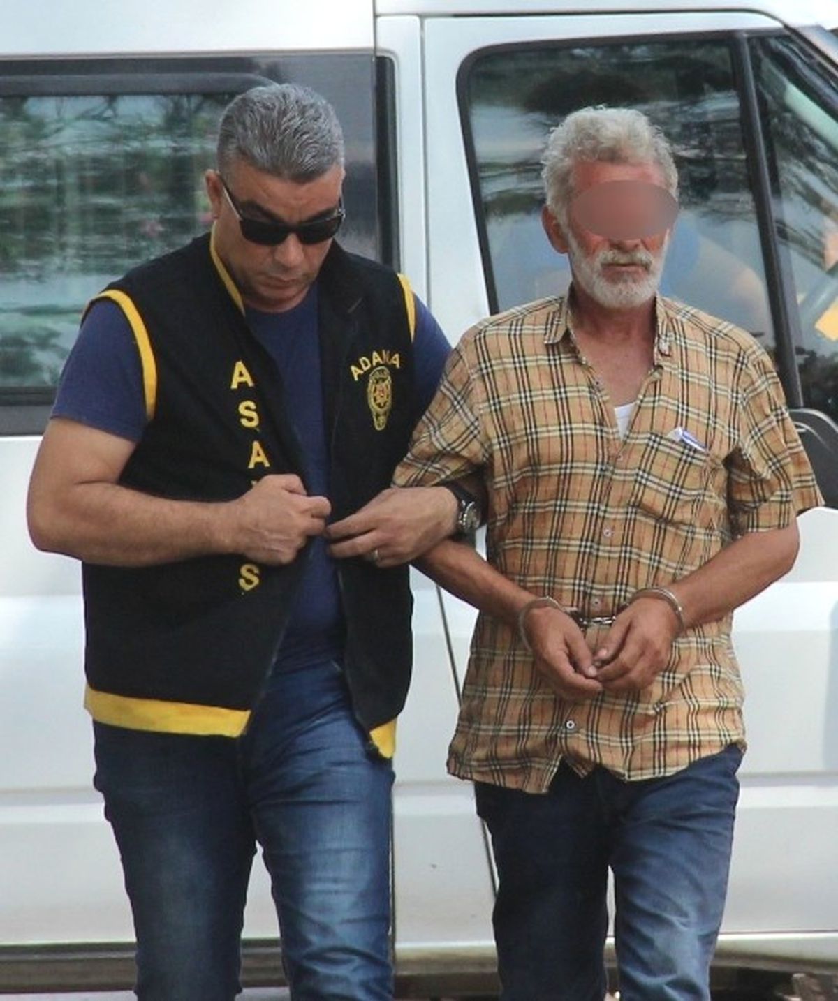 Adana\'da Fuhuş Operasyonu