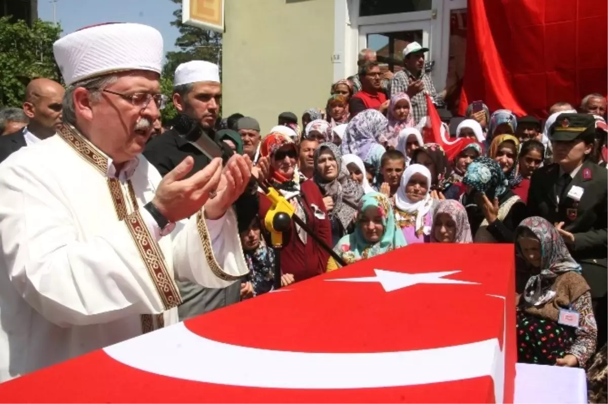 Afyonkarahisar Şehidini Gözyaşları ile Uğurladı