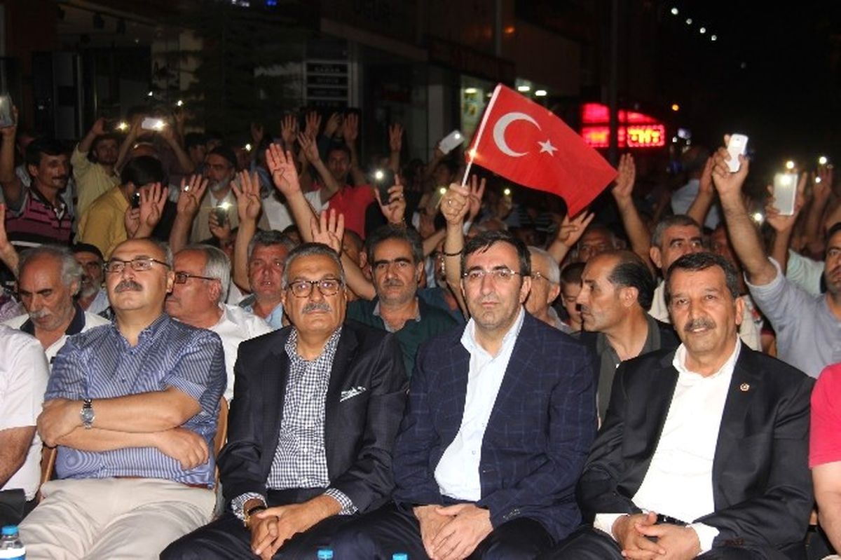 AK Parti Genel Başkan Yardımcısı Yılmaz: "Bu Milletin Değerlerini Kullandılar, Her Türlü Kılığa...