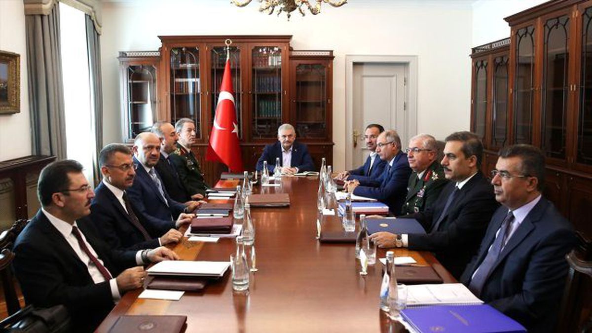 Başbakanlık'taki Güvenlik Toplantısında Dikkat Çeken Detay
