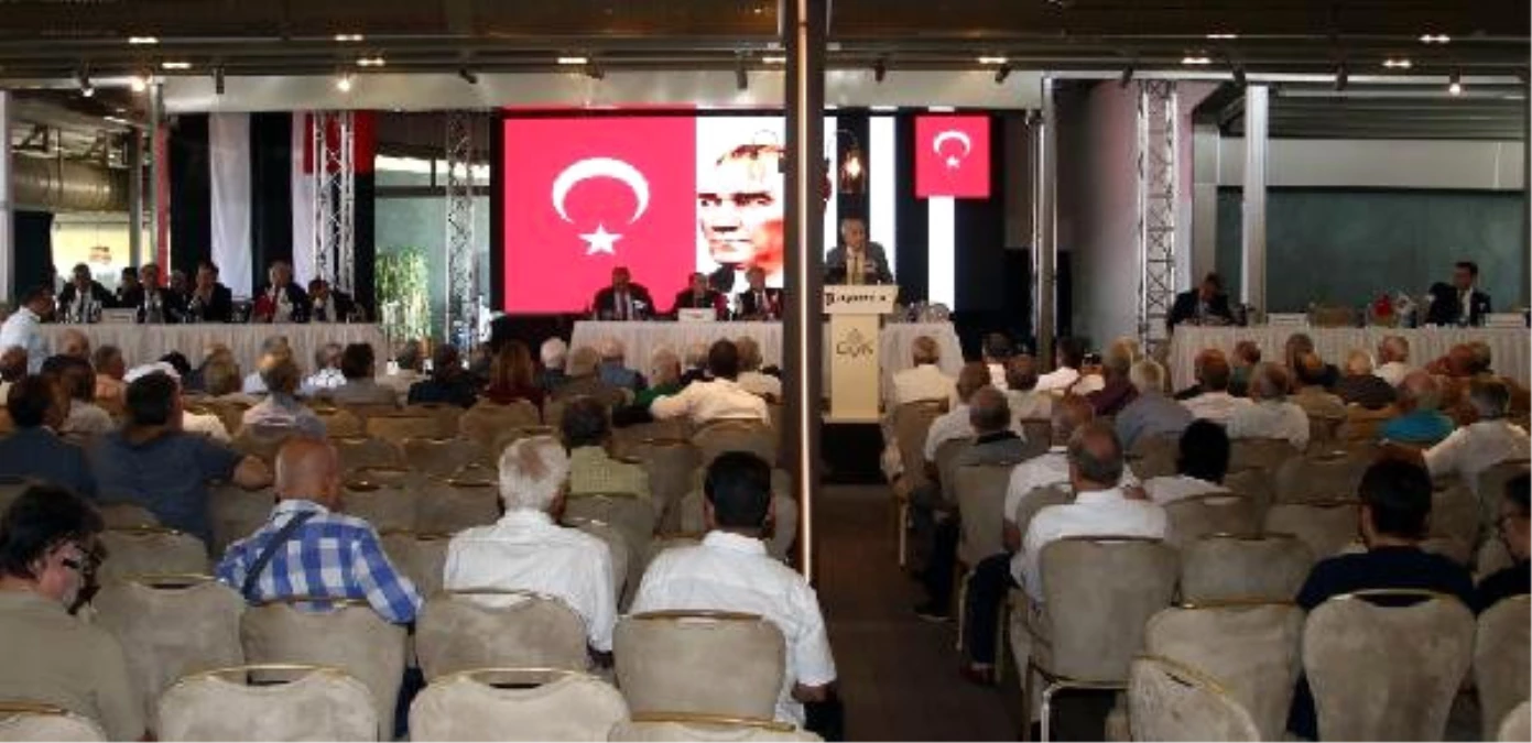 Beşiktaş\'ta Divan Kurulu Toplantısı Yapıldı