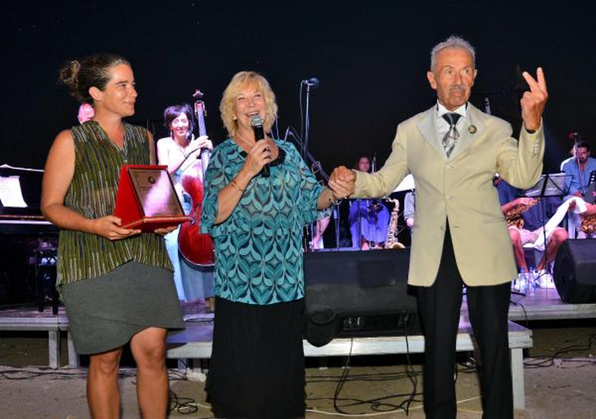 Emin Fındıkoğlu ve 12 Big Band Orkestrası, Suda Caz Konserinde Sahne Aldı
