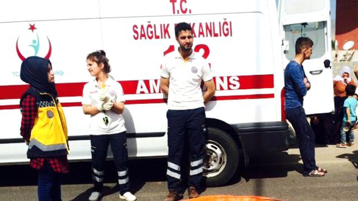 Eskişehir\'de Otomobilin Çarptığı Adam Hayatını Kaybetti