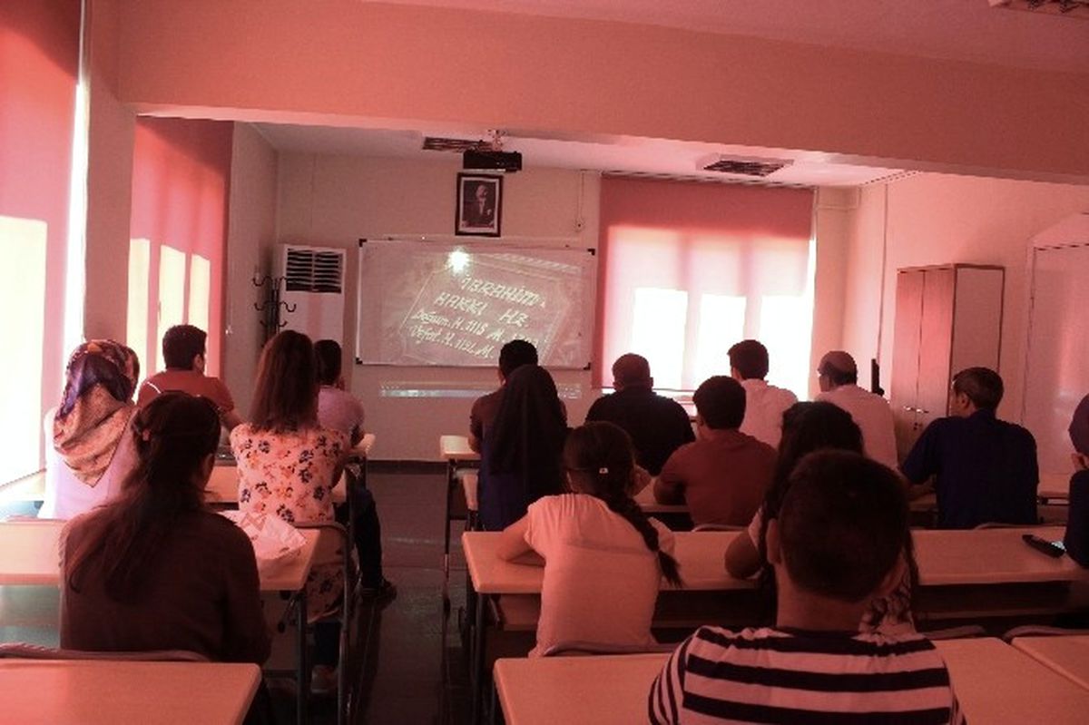 İbrahim Hakkı Hazretleri\'nin Hayatı Gençlere Anlatıldı