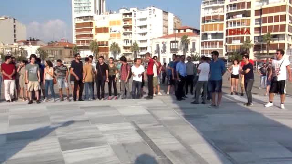 İzmir Fetö Mağduru Askeri Öğrenciler İade-i İtibar İstiyor