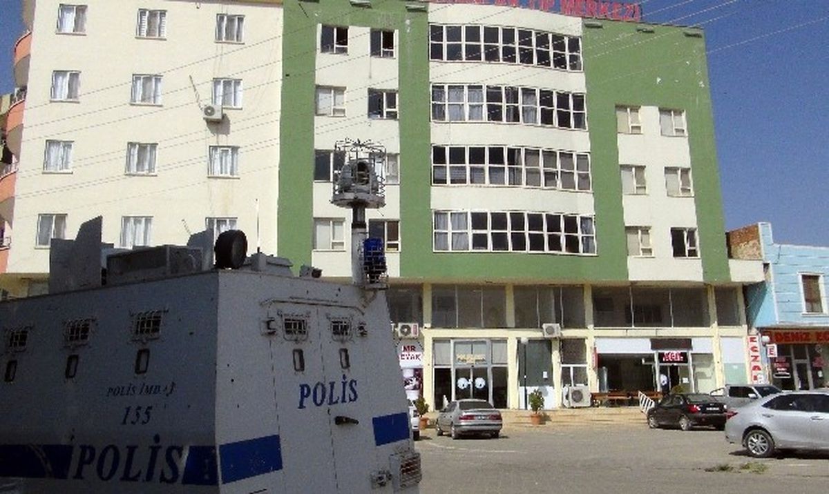 Kapatılan Tıp Merkezi\'nin Eşyaları İlçedeki Kurumlara Dağıtıldı