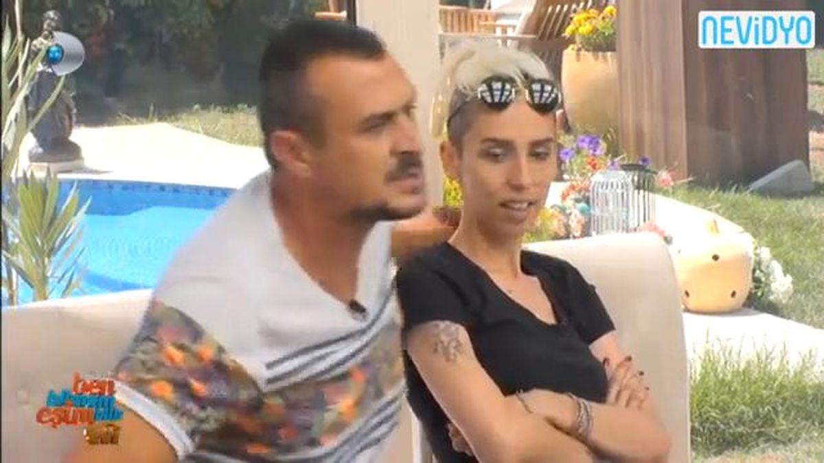 Karısına Hakaret Edilince Kendini Kaybetti!