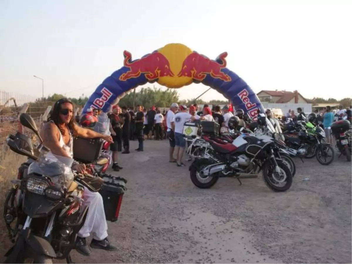 Motosiklet Festivalinde Guiness Rekoru Denendi