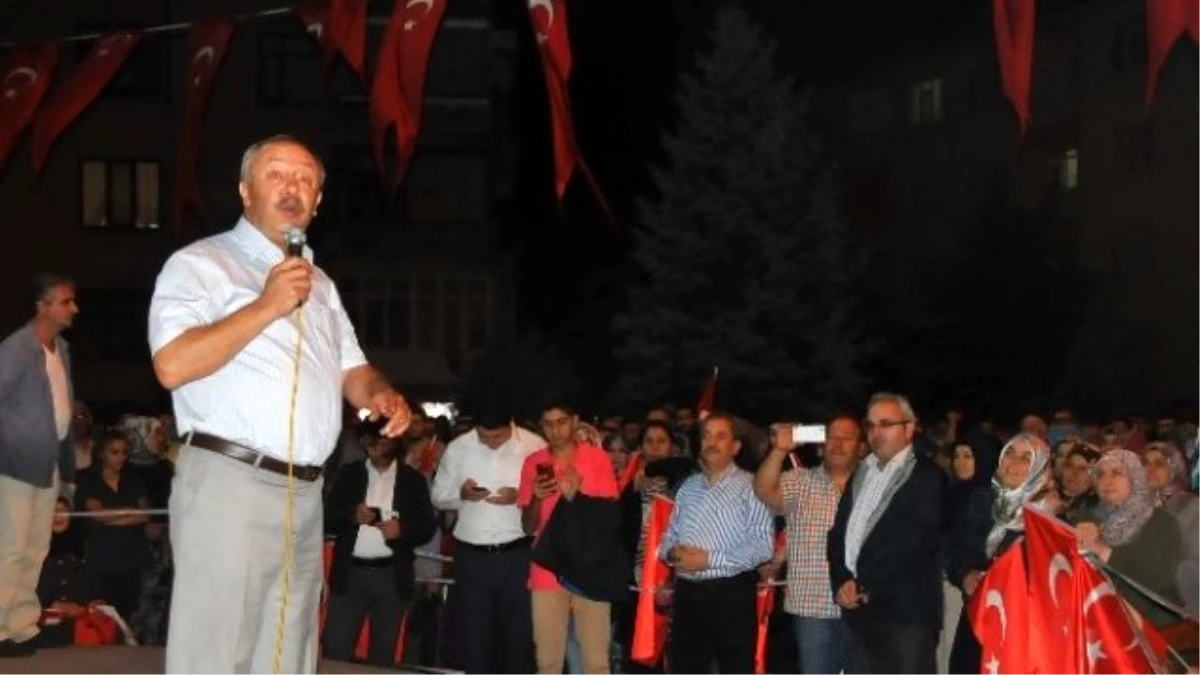 Prof. Dr. Mehmet Çelik Demokrasi Nöbetinde Akşehirlilerle Buluştu