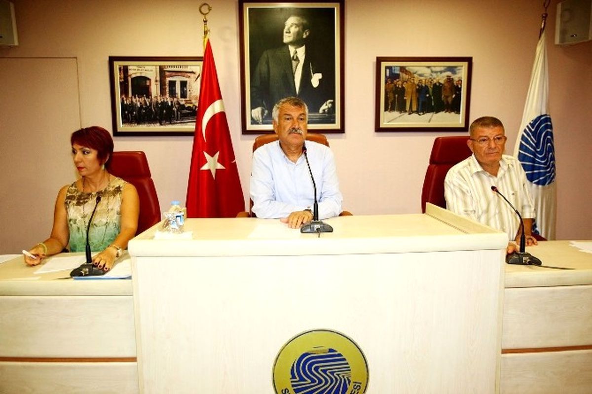 Adana\'ya "Barış ve Demokrasi" Meydanı