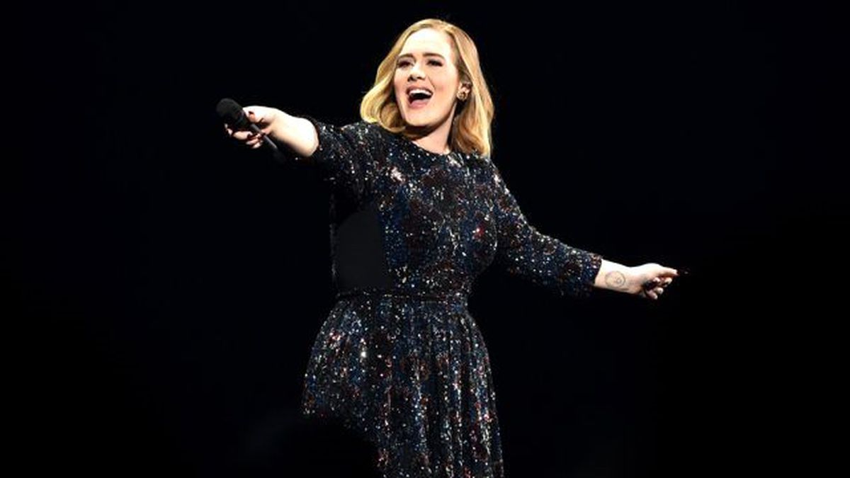 Adele'in Kredi Kartı Yetersiz Limit Verdi