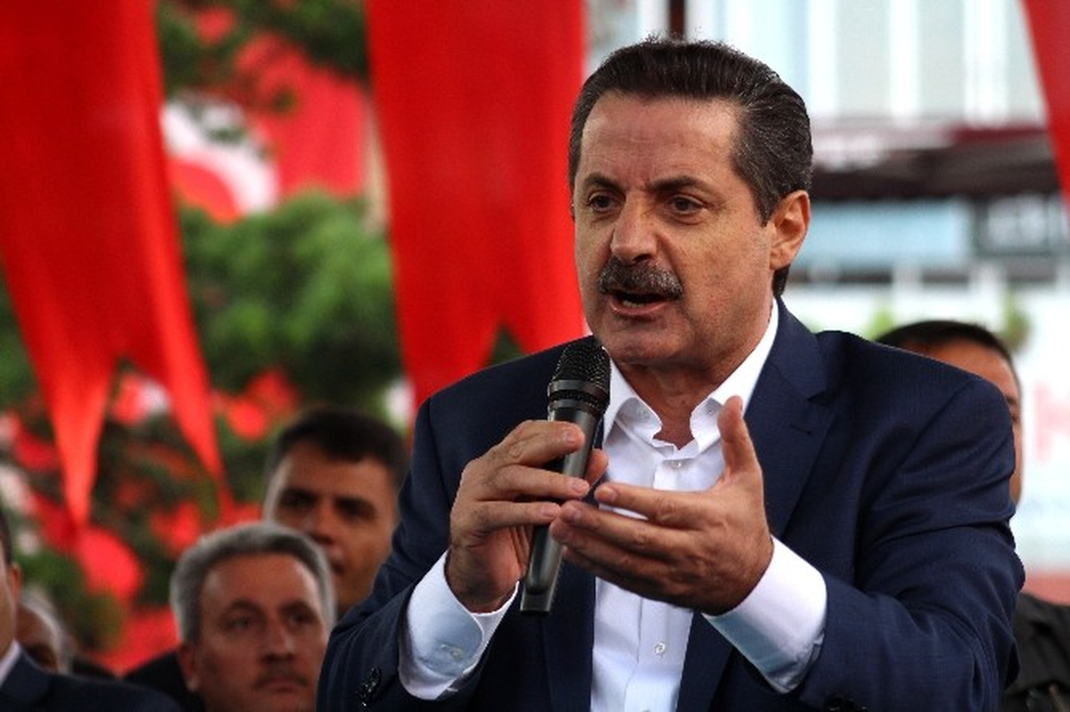 Bakan Faruk Çelik Erzurum\'da