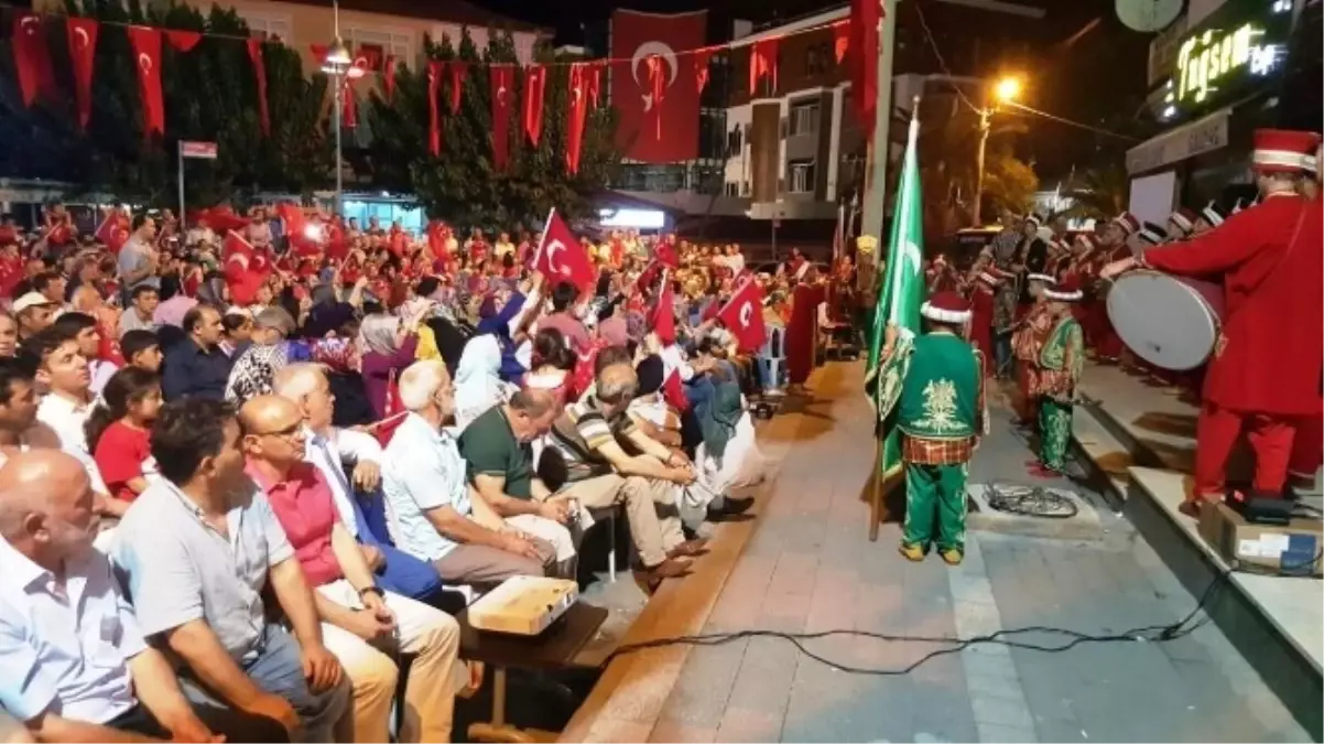 Çocuk Mehter Takımı Coşturdu