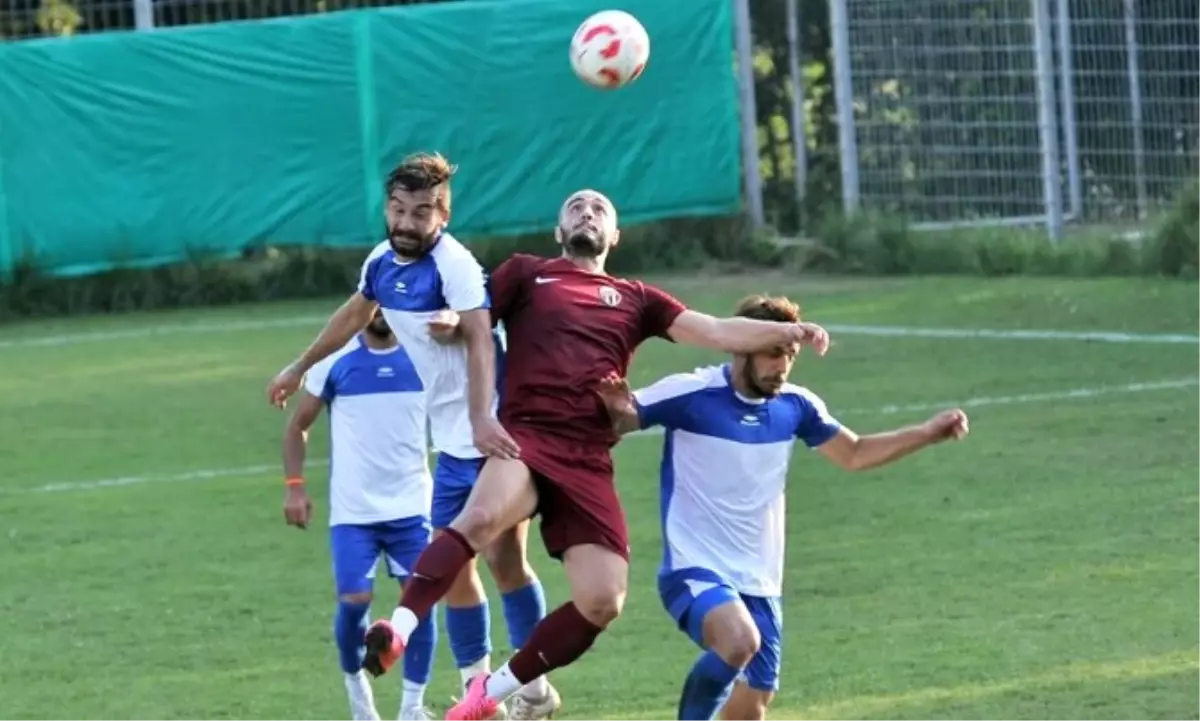 İnegölspor, İlk Sınavında Erzurumspor\'a 2-0 Yenildi