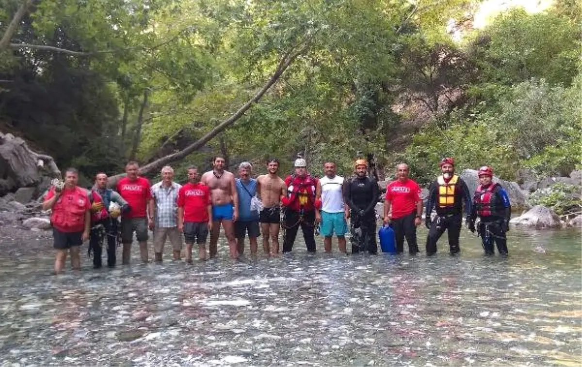 Kanyonda Kaybolan 2 Dağcı Genç 16 Saat Sonra Kurtarıldı