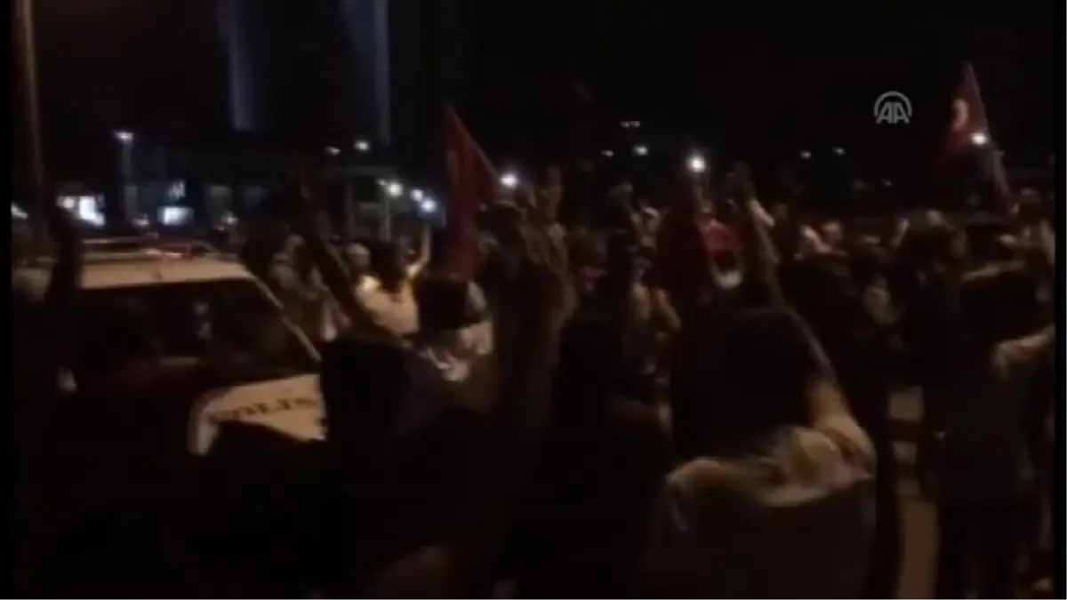 15 Temmuz Gecesi TRT ve Zırhlı Birlikler Okulu ve Eğitim Tümen Komutanlığı\'nda Yaşananlar Kamerada