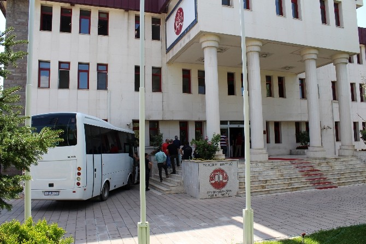 Afyonkarahisar\'da Fetö Soruşturması: 18 Gözaltı