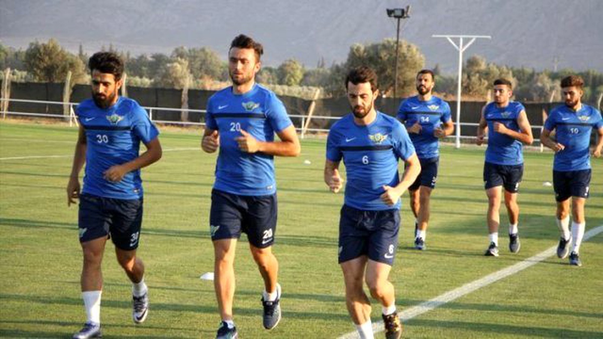 Akhisar Belediyespor\'da Sezon Hazırlıkları