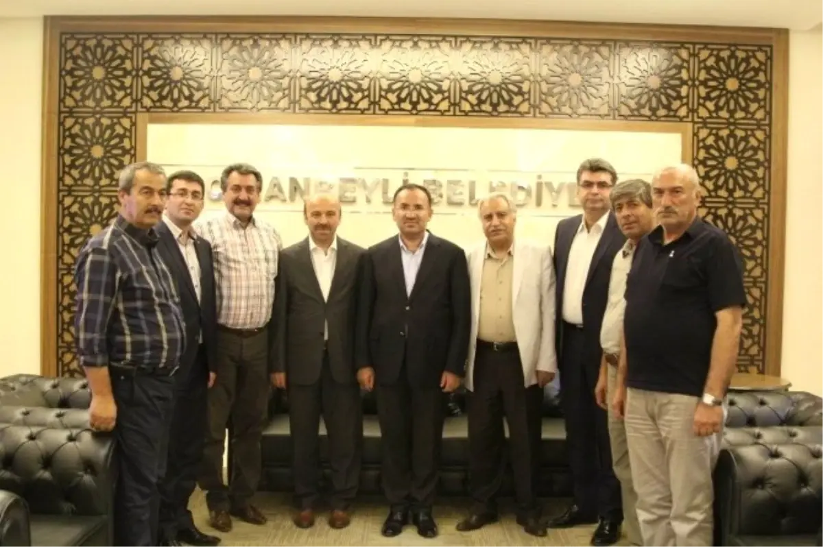 Bakan Bozdağ'dan Başkan Kale'yi Ziyaret
