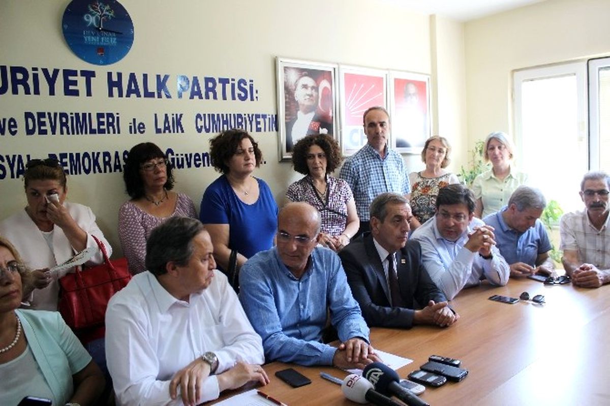 CHP Genel Başkan Yardımcıları Bingöl ile Torun Çanakkale\'de