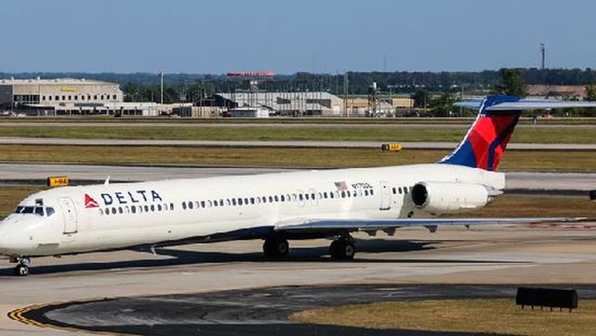 Delta Havayolları\'nın Sistemi Çöktü, Uçuşlar İptal