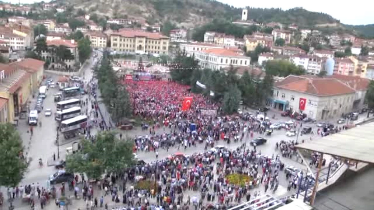 Demokrasi ve Şehitler Mitingi