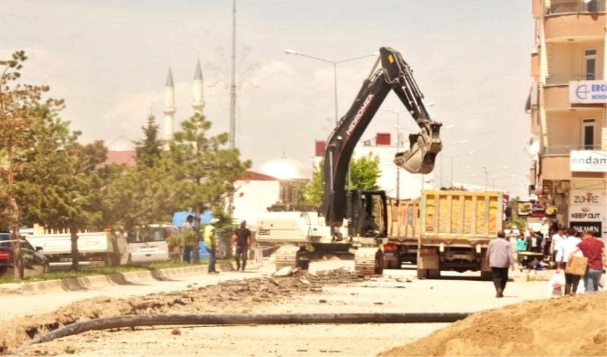 Erciş Belediyesi\'nden Tahrip Olan Yollara İlişkin Açıklama