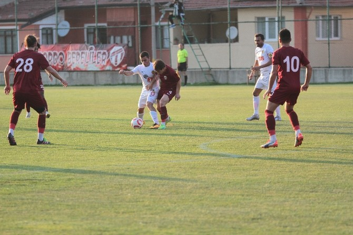 Eskişehirspor Hazırlık Maçında İnegölspor\'u Yendi