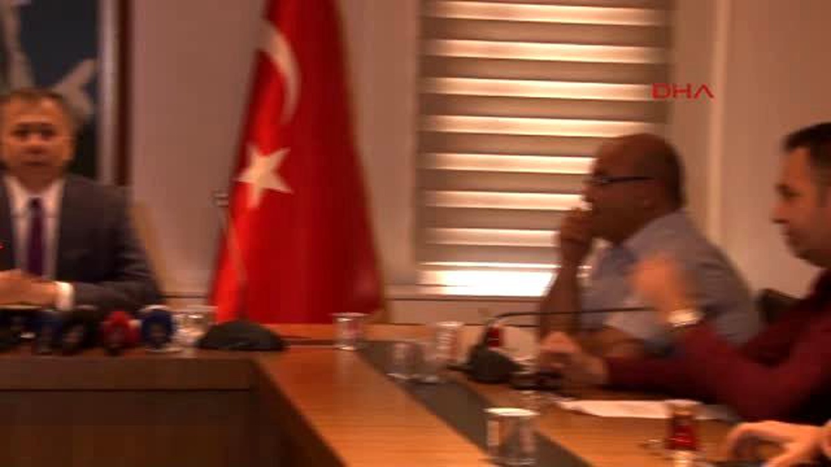 Gaziantep\'te, Demokrasi Şehitleri İçin 1 Haftada 20 Milyon Lira Toplandı