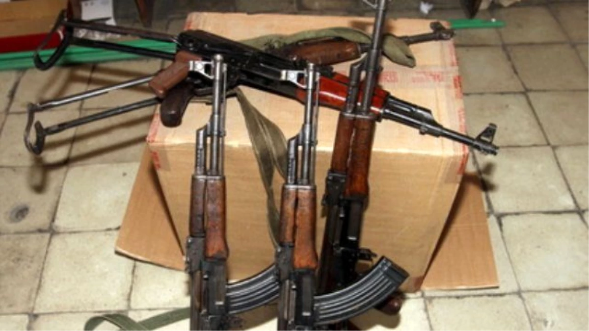 İngiliz Sky News "Ukrayna\'dan Batı\'ya Silah Kaçakçılığı Arttı"