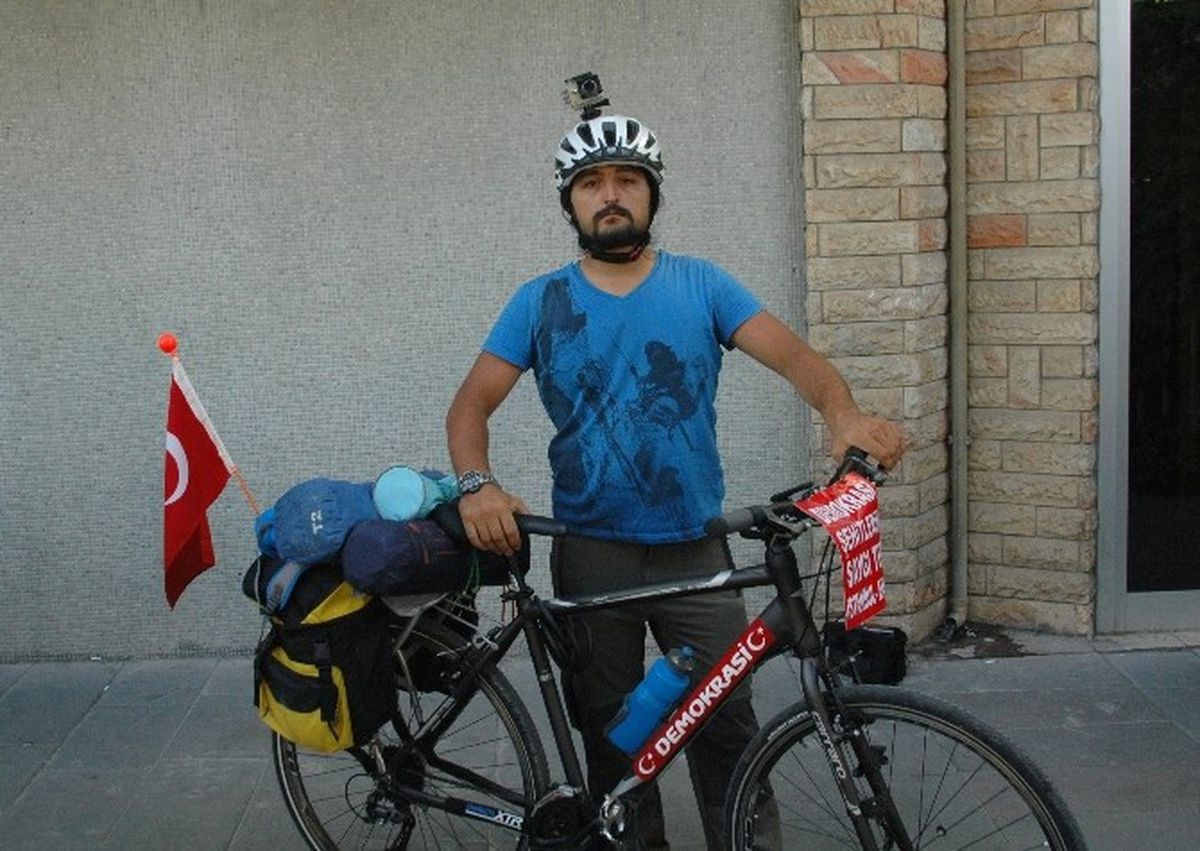 İstanbul\'dan Ankara\'ya Demokrasi Turu