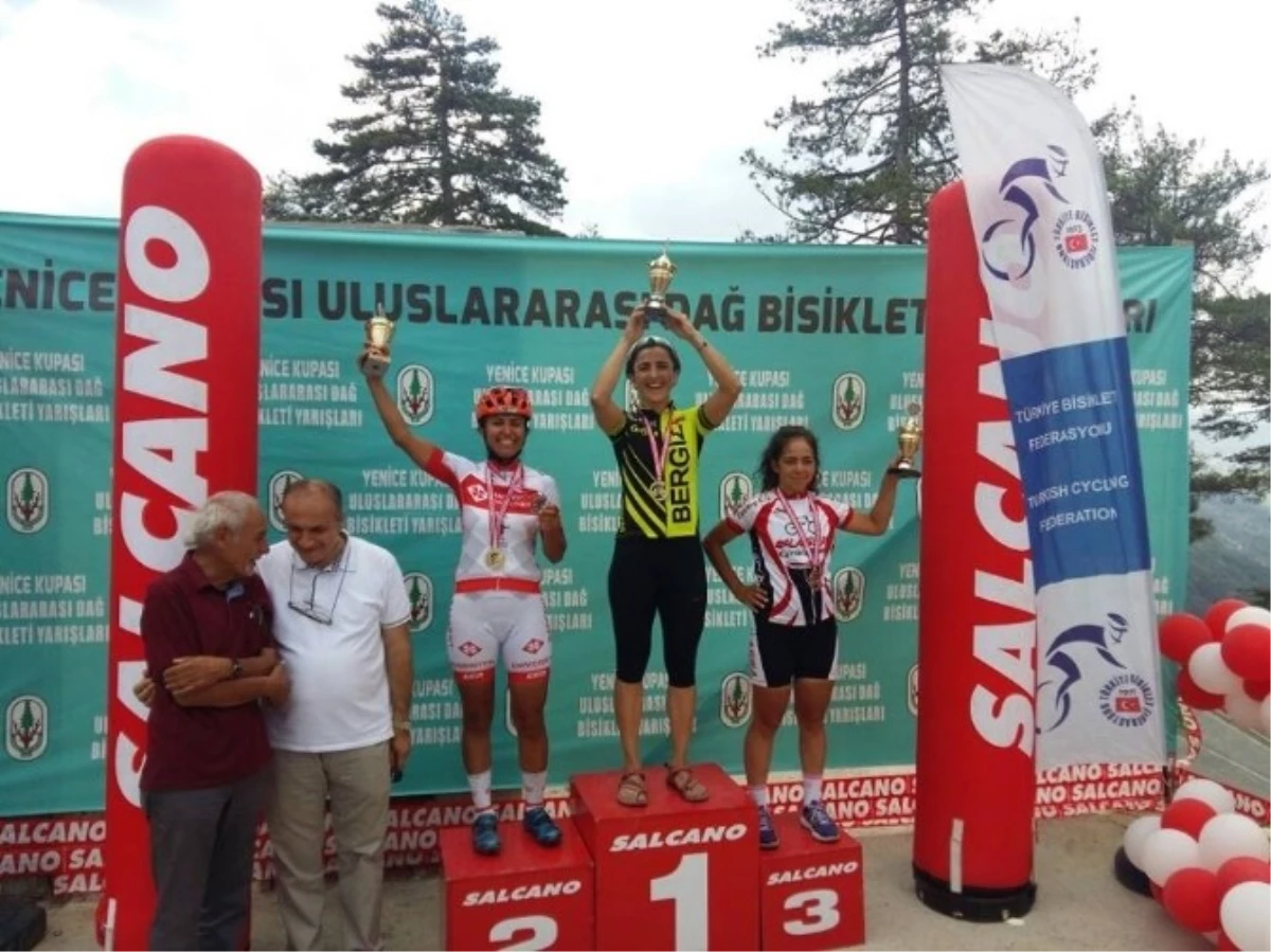 Karamanlı Sema Yetiş, Türkiye Şampiyonu Oldu