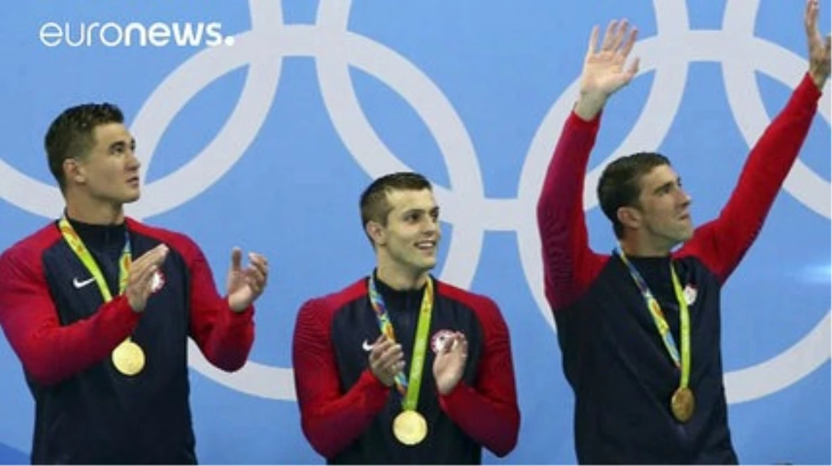 Michael Phelps 19. Altın Madalyasını Aldı