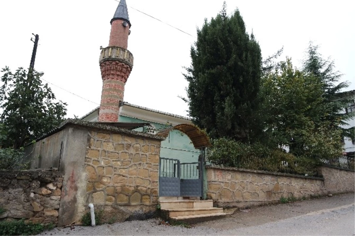 Osmaneli\'deki Hamide Hatun (Kırgıllı) Camii Restorasyonu Başlıyor