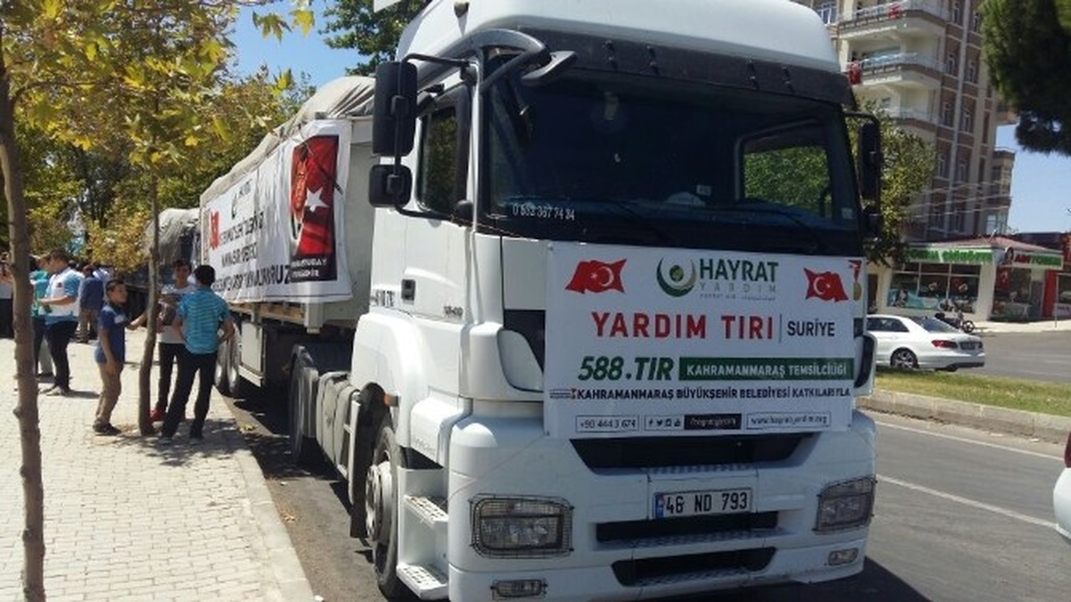 Suriye\'ye 5 Tır Yardım