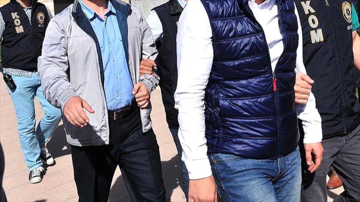 Afyonkarahisar\'da Fetö/pdy Soruşturmasına 14 Tutuklama