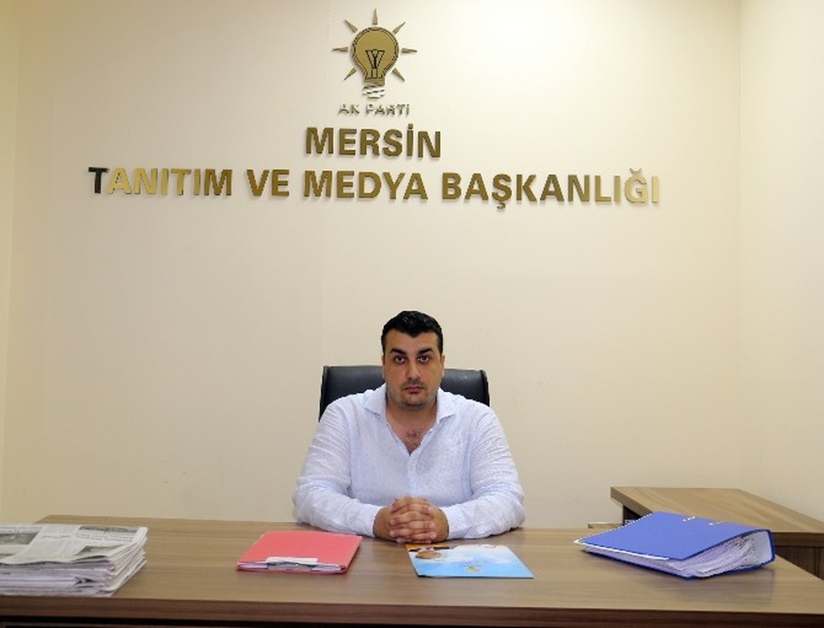 AK Parti\'li Bostan, Demokrasi ve Şehitler Mitingi\'ni Terk Eden CHP\'lileri Eleştirdi