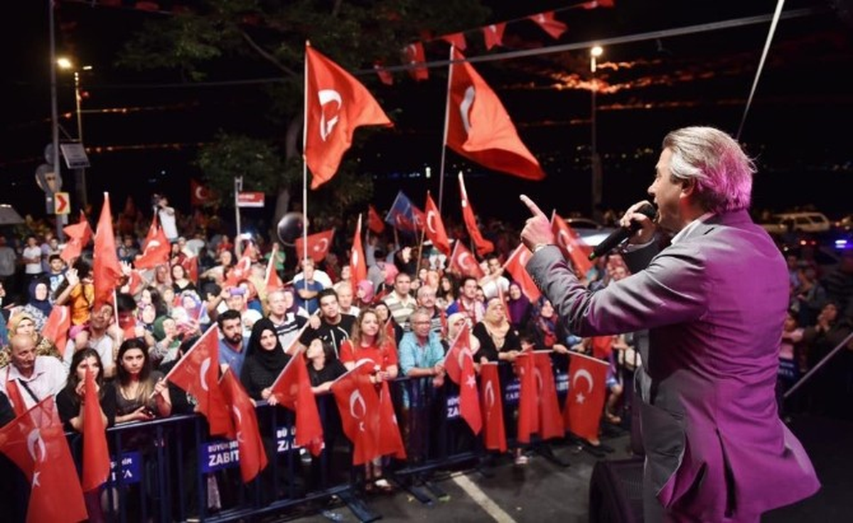 Başkan Demircan\'dan Sarıyer\'de Vatan Nöbeti Tutan Vatandaşlara Destek