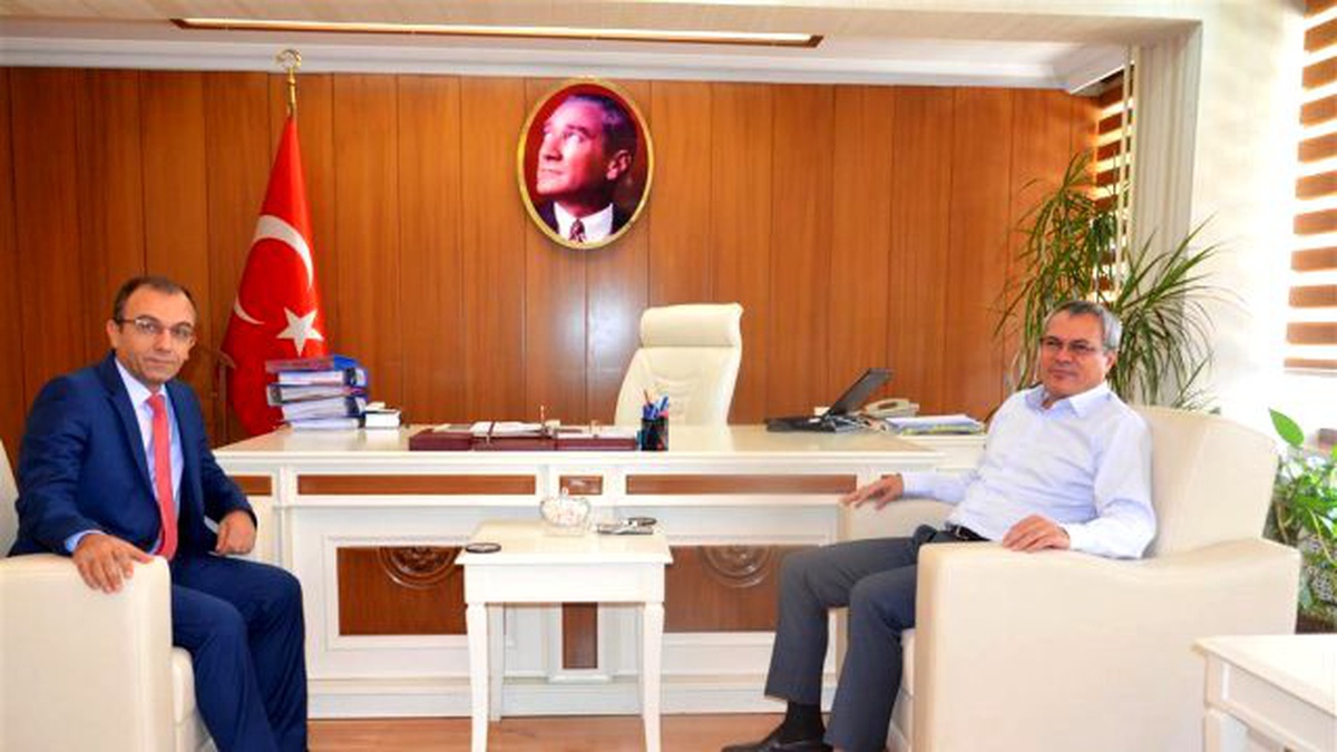 Batman Valisi Ahmet Deniz, Adalet Komisyonu Başkanı\'nı Ziyaret Etti