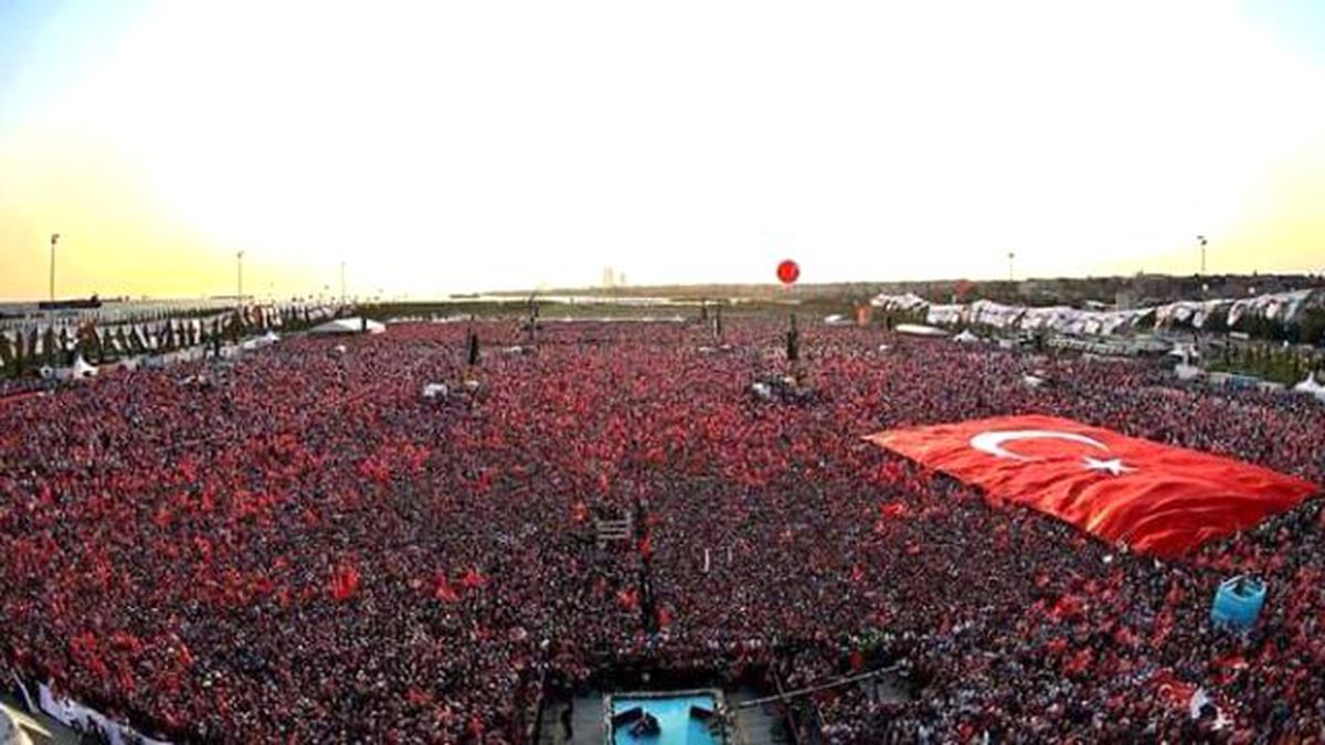 Demokrasi ve Şehitler Mitingi"Nin Ardından