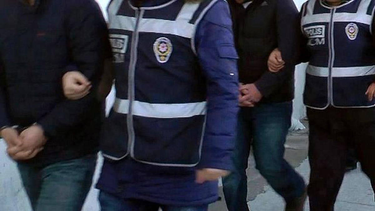 Kırşehir\'de 100 Kişi Tutuklandı