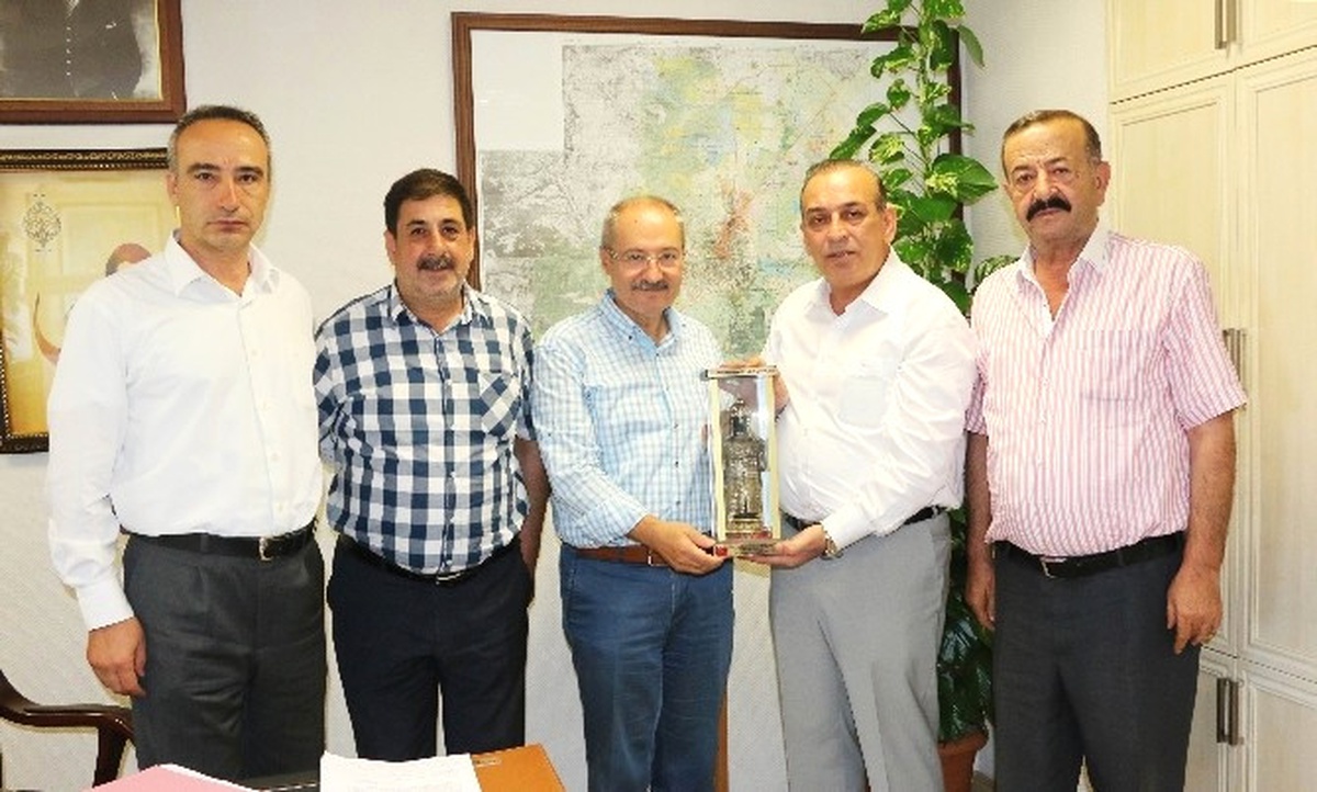 Konesob\'tan Büyükşehir\'e Hayırlı Olsun Ziyaretleri