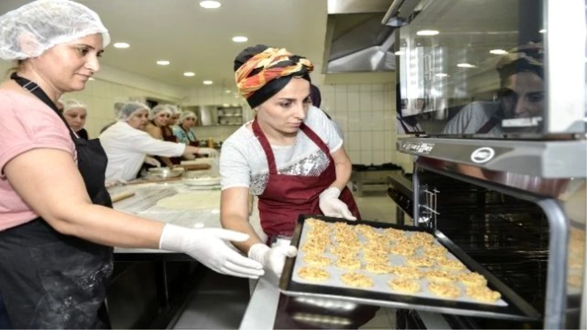 Maltepe\'nin Mutfağı" Kadınlara Emanet