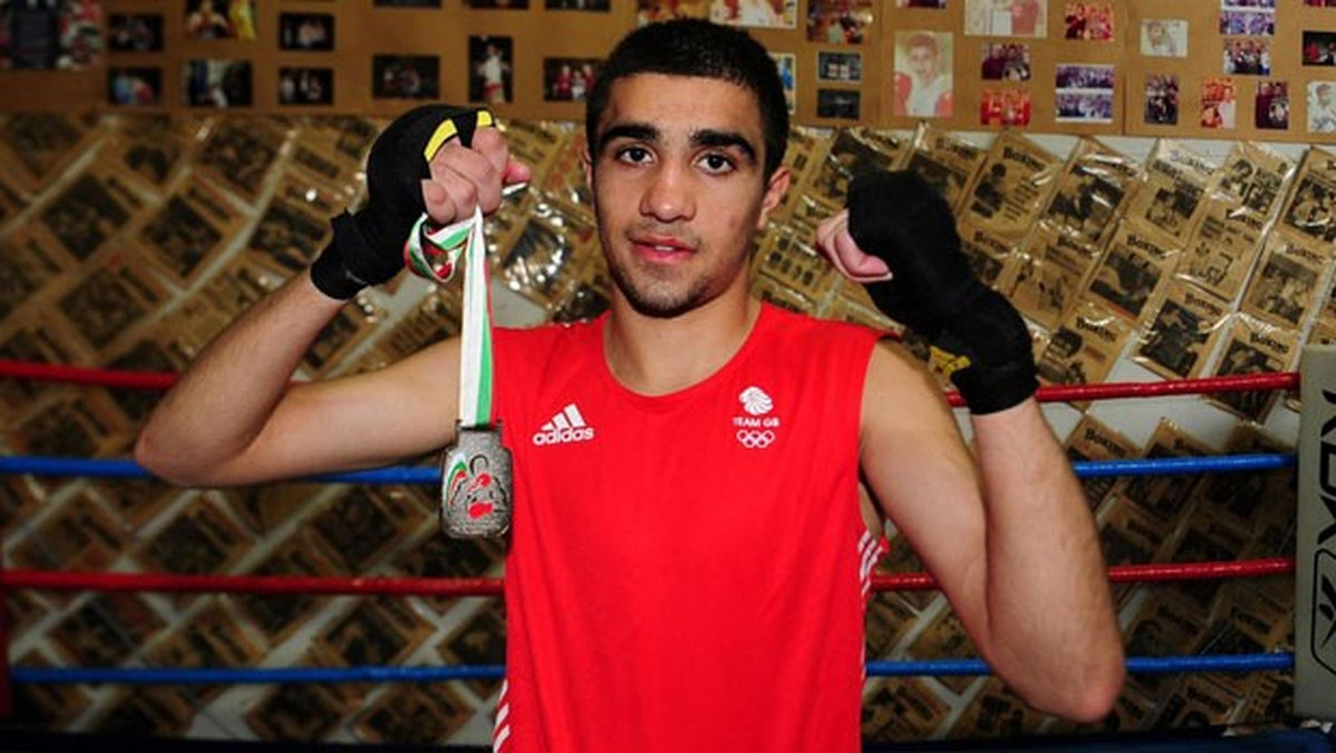Muhammed Ali Ringe Çıkıyor
