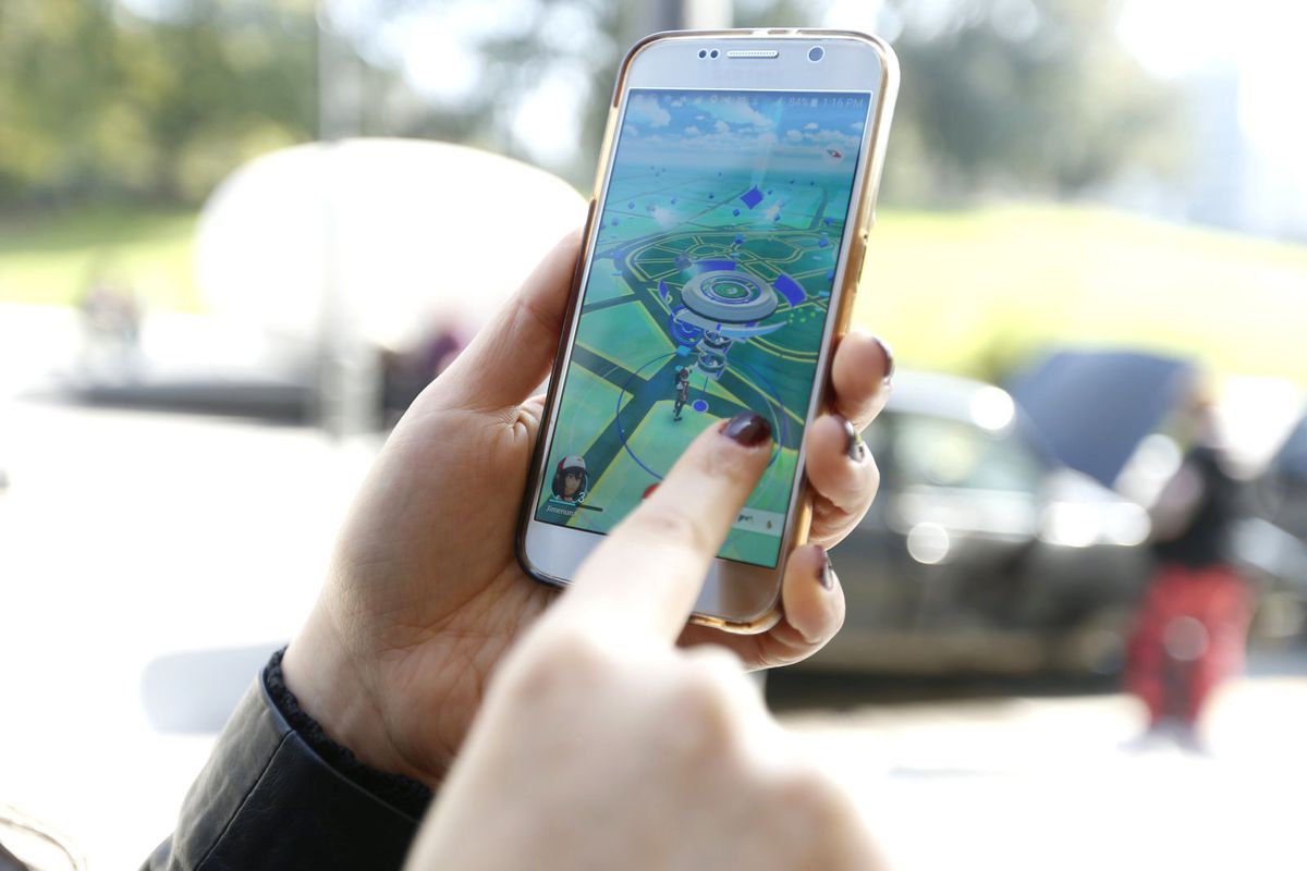 Pokemon Go\'ya Ben Bir Yolcuyum Düğmesi