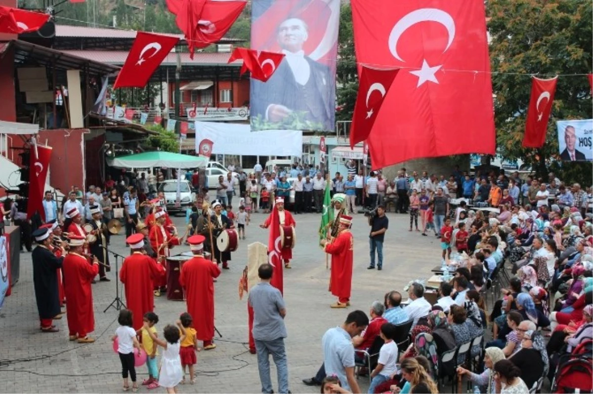 Saimbeyli\'de Demokrasi Şehitleri İçin Kur\'an ve Mevlüt Okutuldu