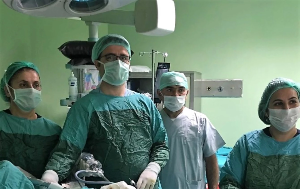 Ahi Evran Üniversitesi Eğitim ve Araştırma Hastanesinde Kapalı Yöntemle Reflü Ameliyatı Yapıldı