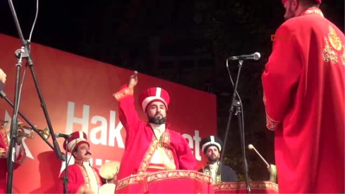 Belediye Başkanları \'Demokrasi Nöbeti\'ne Destek Verdi