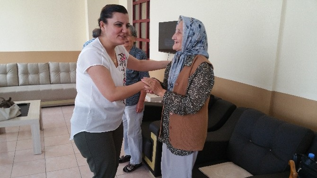 CHP Kocaeli Milletvekili Hürriyet, Huzurevi Sakinlerinin Sorunlarını Bakanla Görüştü