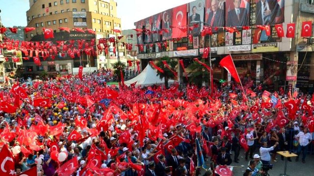 Demokrasi Nöbeti Bu Akşam Bitiyor